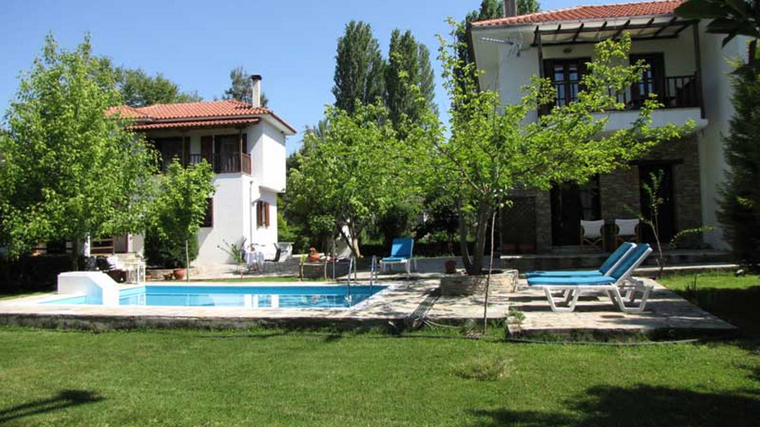 El Villa Horto Exterior View