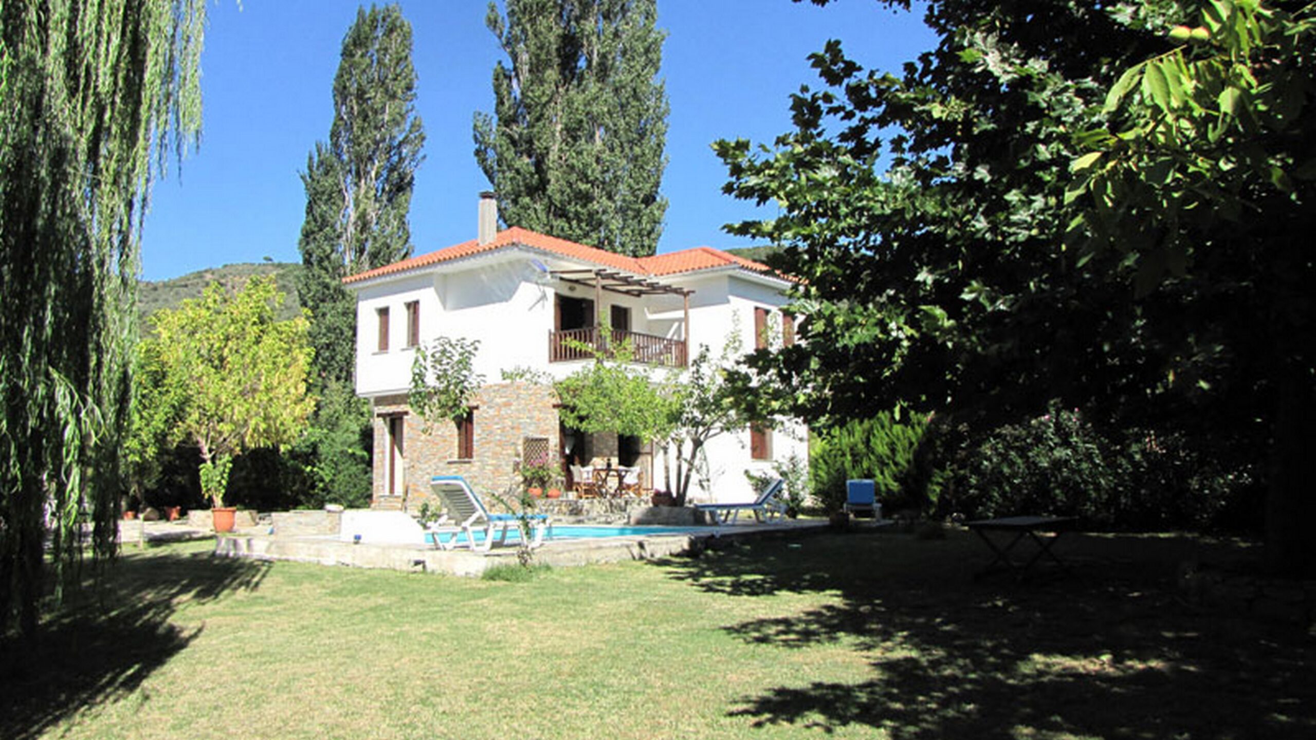 El Villa Horto Exterior View